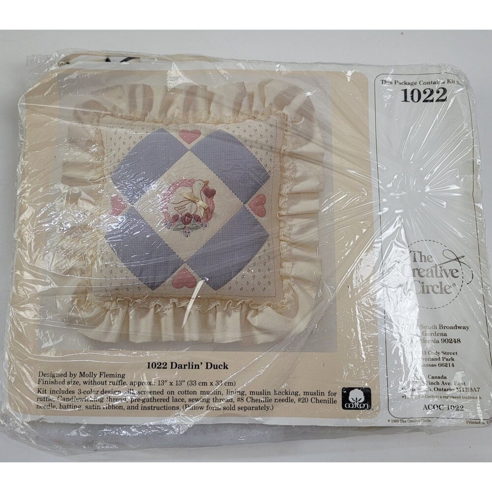 The Creative Circle Darlin Duck Embroidery Kit Ruffle New 1989 #1022 USA